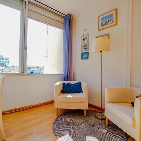 The Blue Island Loft By Hello Homes *