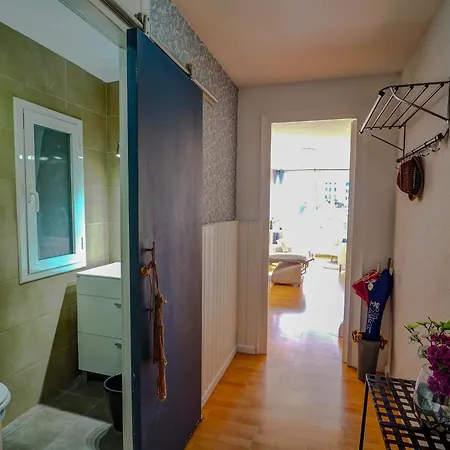 Apartment The Blue Island Loft By Hello Homes *