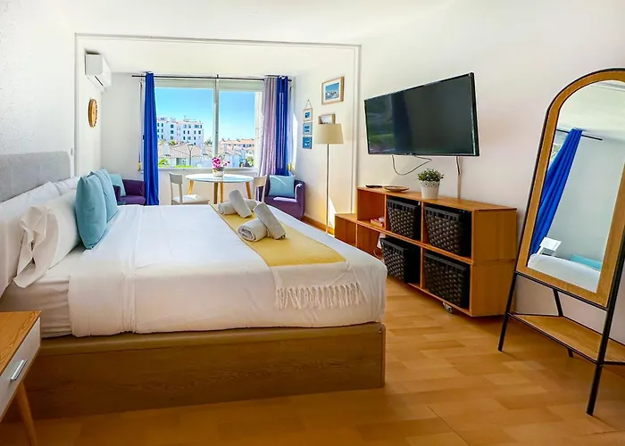 The Blue Island Loft By Hello Homes * Sitges