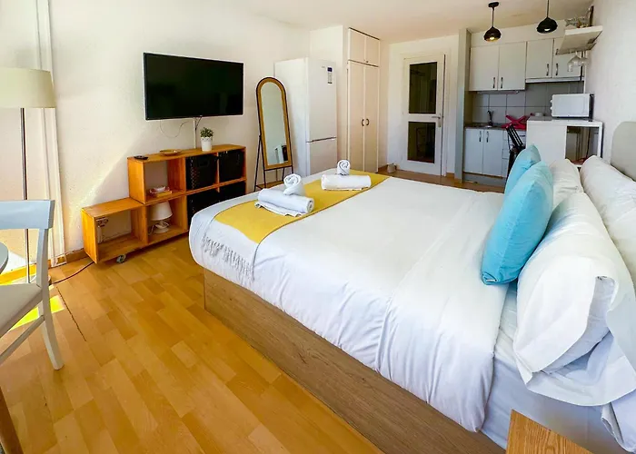 The Blue Island Loft By Hello Homes Appartement